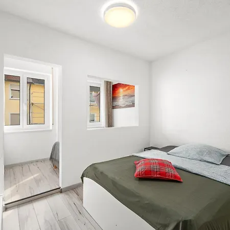 아파트 Apartmenthaus Am Riedlewald 프리드리히스하펜