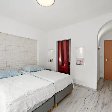 아파트 Apartmenthaus Am Riedlewald 프리드리히스하펜